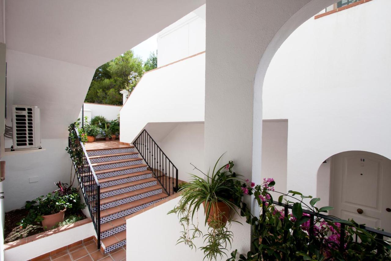 Residencial Aljamar Apartment Нерха Екстериор снимка