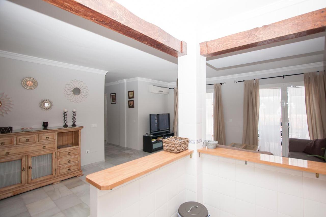 Residencial Aljamar Apartment Нерха Екстериор снимка