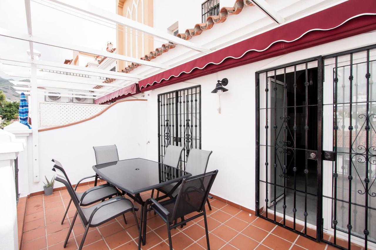 Residencial Aljamar Apartment Нерха Екстериор снимка
