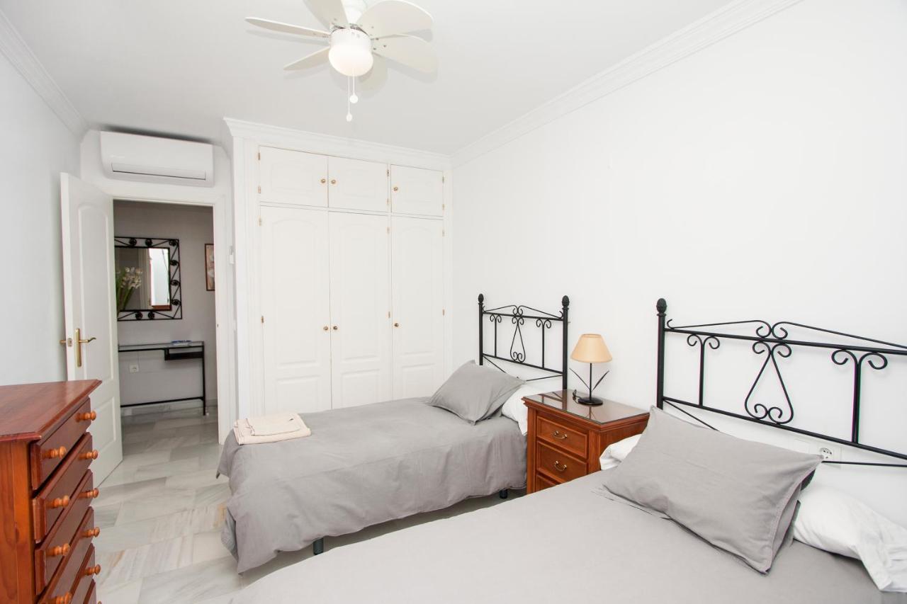 Residencial Aljamar Apartment Нерха Екстериор снимка